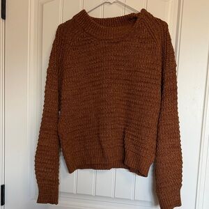 Universal Thread Rust Brown Textured Crewneck Sweater